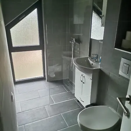 Diamond Hill Jovicic Apartment *